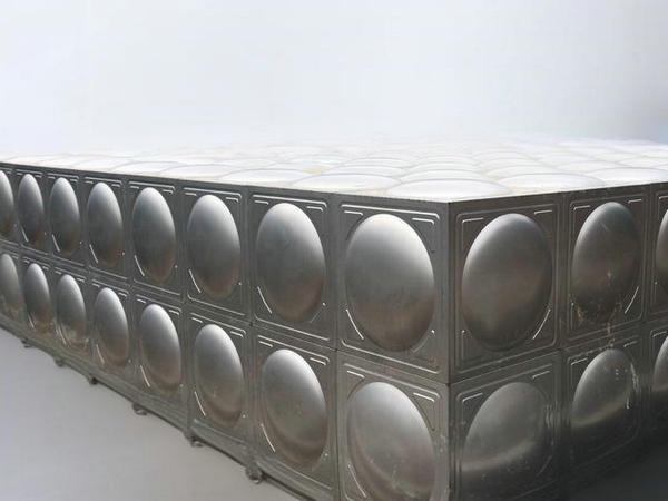 洛陽不同材質(zhì)的消防水箱使用壽命有何差異?